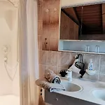 Urheim Rose - Dogfriendly
