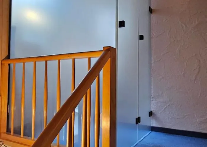 Urheim Rose Oy-Mittelberg