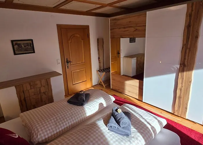 Urheim Rose Apartament *