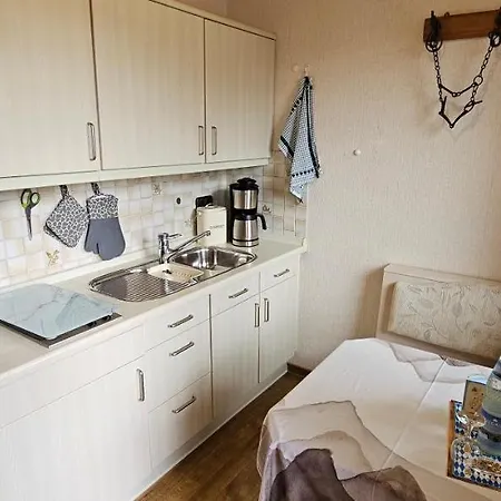 Urheim Rose - Dogfriendly *