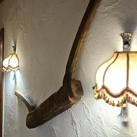 Urheim Rose Apartamento Oy-Mittelberg