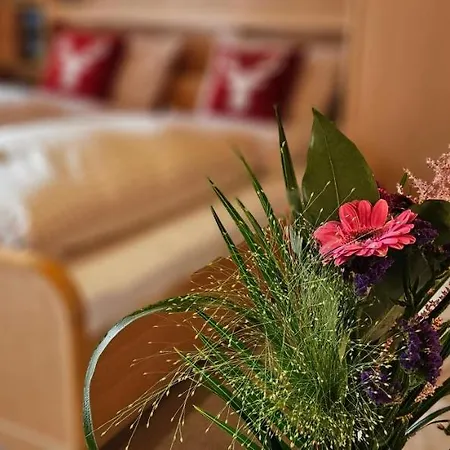 Apartment Urheim Rose *
